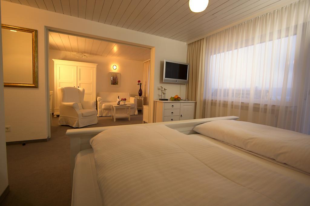 Lupinenhotel Bodensee Sipplingen Quarto foto